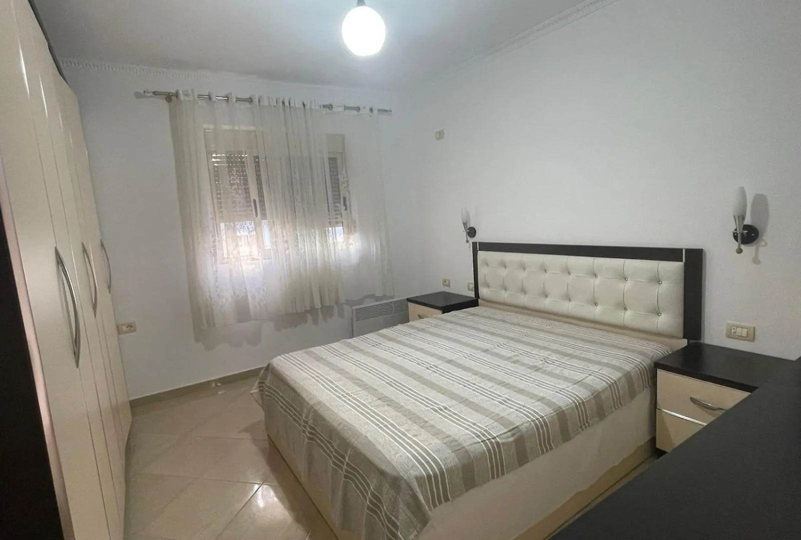 Sole Apartments 2 Berat 0*,